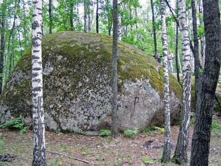 Таємниці Камінного села