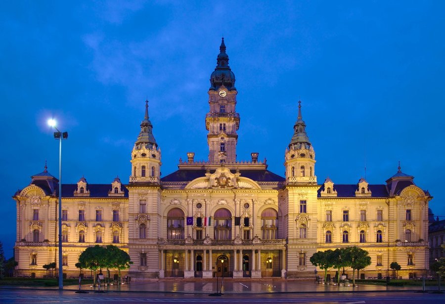 gyor-town-hall