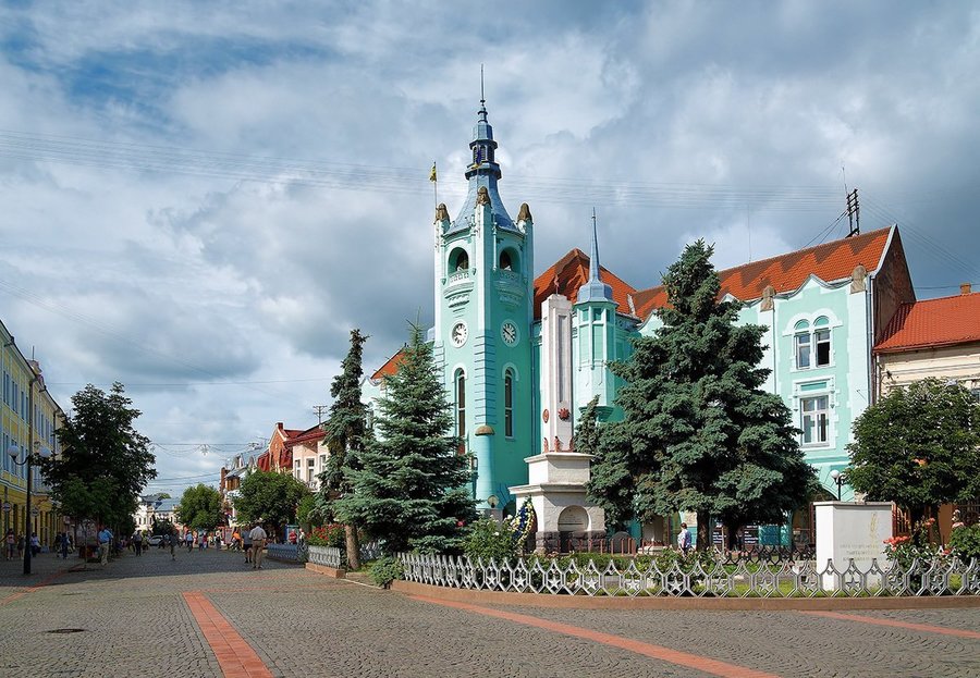 8 Березня та фестиваль вина на Закарпатті. Угорщина.