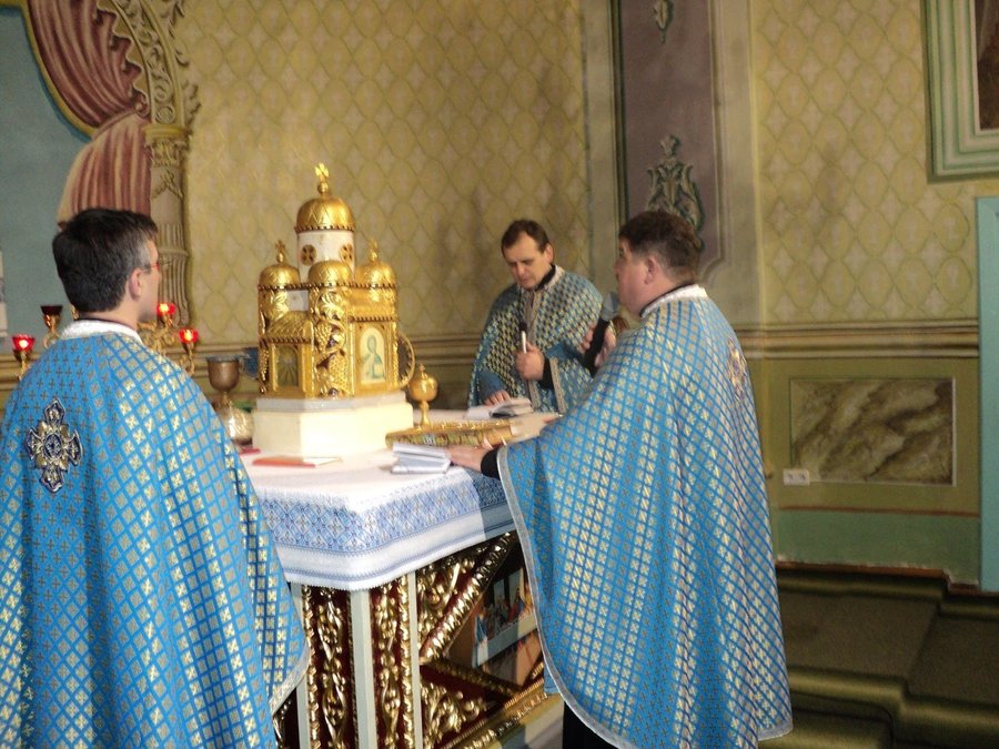 Зарваниця. Марійський духовний центр з Обухова